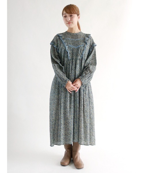 Samansa Mos2（サマンサ モスモス）の「柄アソートフリルワンピース（ワンピース・レディース・ブルー/カーキ/グレー・ﾌﾘ-）」の3枚目の写真