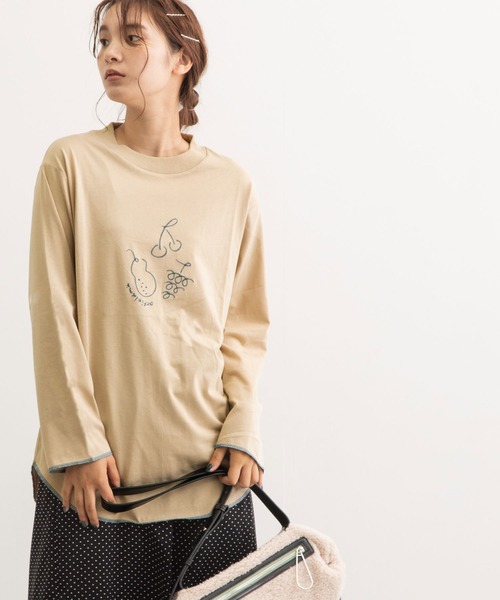 POU DOU DOU(プードゥドゥ)の「ギザギザステッチフルーツロングスリーブTee(Tシャツ/カットソー・レディース・ベージュ/オフホワイト・3)」の5枚目の写真