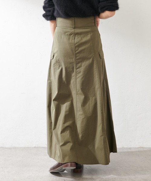 SHENERY（シーナリー）の「カットオフカーゴロングスカート（スカート・レディース・ブラック/カーキ・38/36）」の10枚目の写真