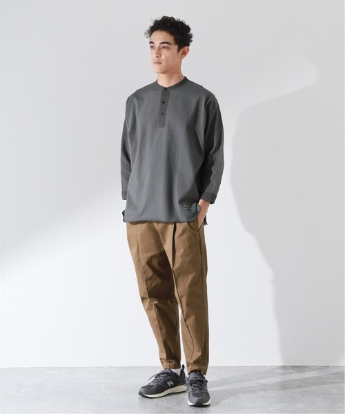 ARMY TWILL(アーミーツイル)の「【ARMY TWILL / アーミーツイル】別注 ヘンリーネック ロンT(Tシャツ/カットソー・メンズ・ホワイト/ブラック/ベージュ・MEDIUM/LARGE)」の14枚目の写真