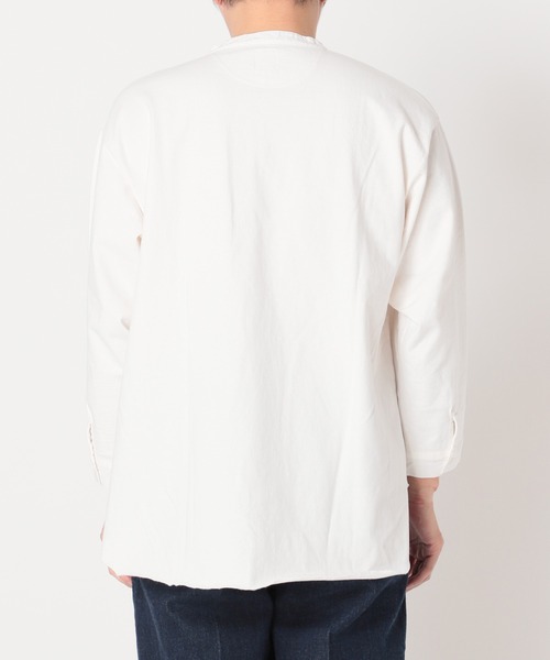 ARMY TWILL(アーミーツイル)の「【ARMY TWILL / アーミーツイル】別注 ヘンリーネック ロンT(Tシャツ/カットソー・メンズ・ホワイト/ブラック/ベージュ・MEDIUM/LARGE)」の12枚目の写真