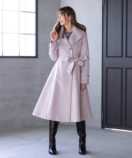 QUEENS COURT（クイーンズコート）の「FOXファー襟プリンセスコート