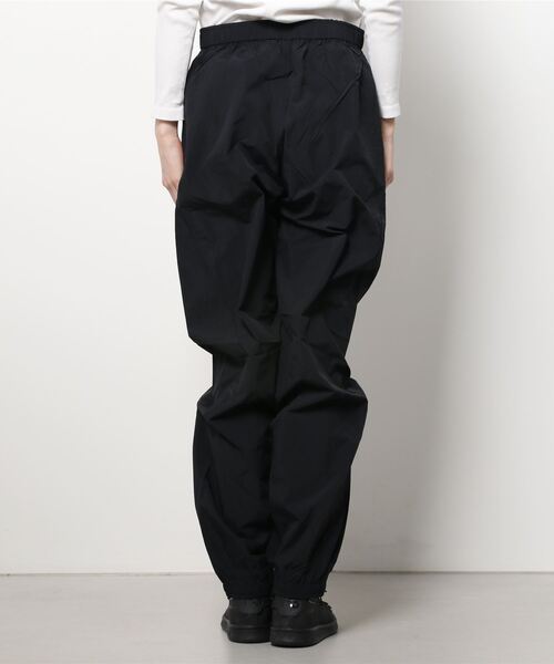 Y-3（ワイスリー）の「W CLASSIC LIGHT SHELL PANTS（その他パンツ・レディース・ブラック・SMALL/X-SMALL/XX-SMALL）」の5枚目の写真