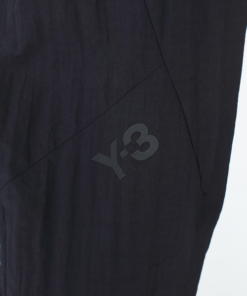 Y-3（ワイスリー）の「W CLASSIC LIGHT SHELL PANTS（その他パンツ・レディース・ブラック・SMALL/X-SMALL/XX-SMALL）」の3枚目の写真