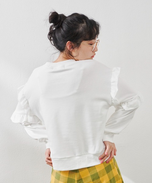 MERLOT（メルロー）の「袖フリルスウェット（スウェット・レディース・ホワイト/ブラック/カーキ・FREE）」の21枚目の写真