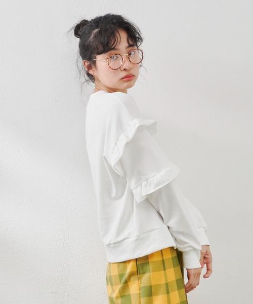 MERLOT（メルロー）の「袖フリルスウェット（スウェット・レディース・ホワイト/ブラック/カーキ・FREE）」の20枚目の写真