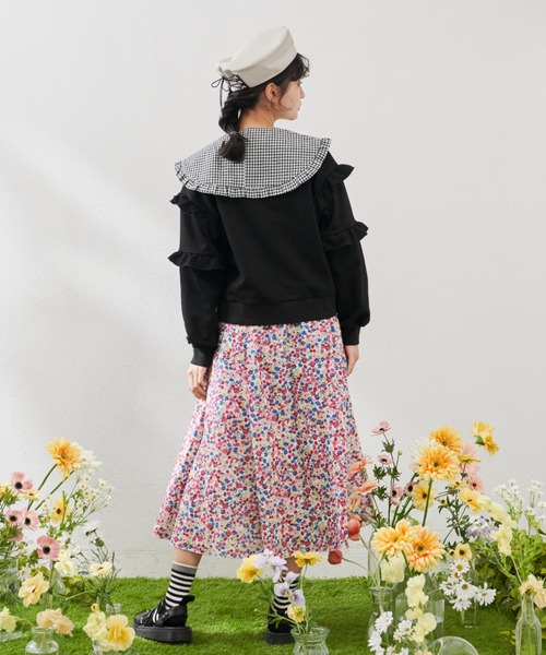 MERLOT（メルロー）の「袖フリルスウェット（スウェット・レディース・ホワイト/ブラック/カーキ・FREE）」の7枚目の写真