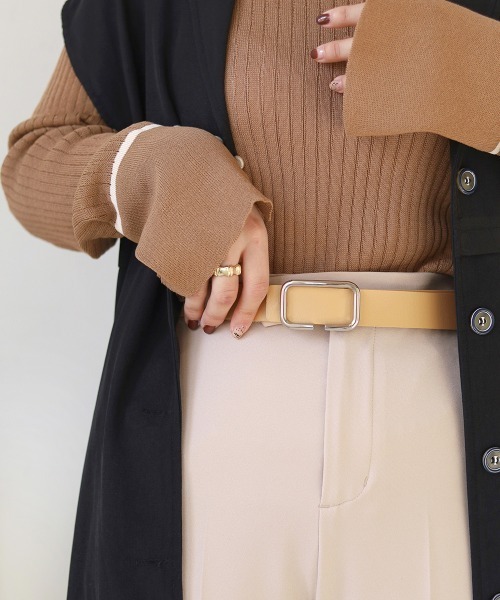 Bab（バブ）の「スクエアバックルカラーベルト（ベルト・レディース・サックスブルー/ブラック/ベージュ/イエロー・ONESIZE）」の7枚目の写真