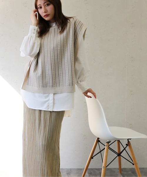 Per sist ence（パーシエンス）の「Per sist ence/パーシエンス　コットンアクリルジャガード クルーネックニットベスト（ベスト・レディース・グリーン/アイボリー/ブラック・FREE）」の13枚目の写真