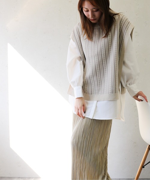 Per sist ence（パーシエンス）の「Per sist ence/パーシエンス　コットンアクリルジャガード クルーネックニットベスト（ベスト・レディース・グリーン/アイボリー/ブラック・FREE）」の14枚目の写真