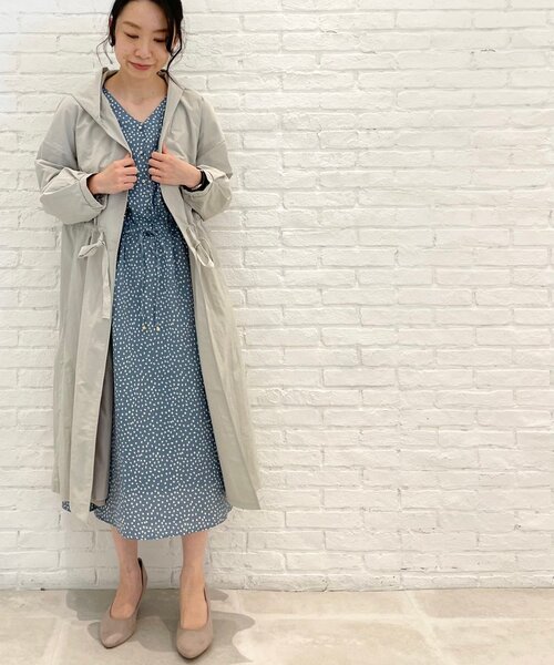 DRESKIP(ドレスキップ)の「◆変形ドットVネックワンピース(ワンピース・レディース・ホワイト系3/ブラック系/ブルー系5・02/03/04)」の21枚目の写真