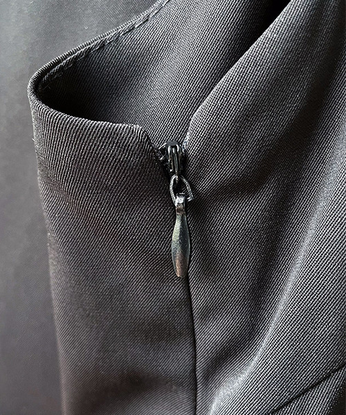 c.u.l(シーユーエル)の「【c.u.l:w】シンプルキャミソールワンピース culw188(ワンピース・レディース・マスタード/ブラック・L/M)」の16枚目の写真