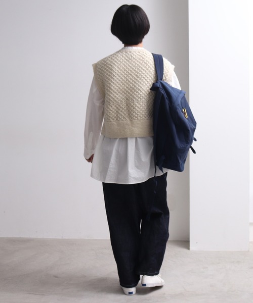 yuni（ユニ　）の「ネパールハンドニット　short vest（ベスト・レディース・ブラック/アイボリー・FREE）」の15枚目の写真