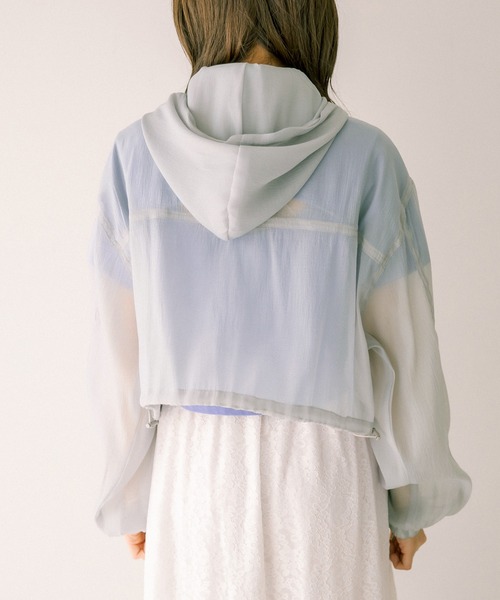 OLIVE des OLIVE(オリーブデオリーブ)の「シアショートマンパ(マウンテンパーカー・レディース・ライトグレー/オフホワイト・FREE)」の16枚目の写真