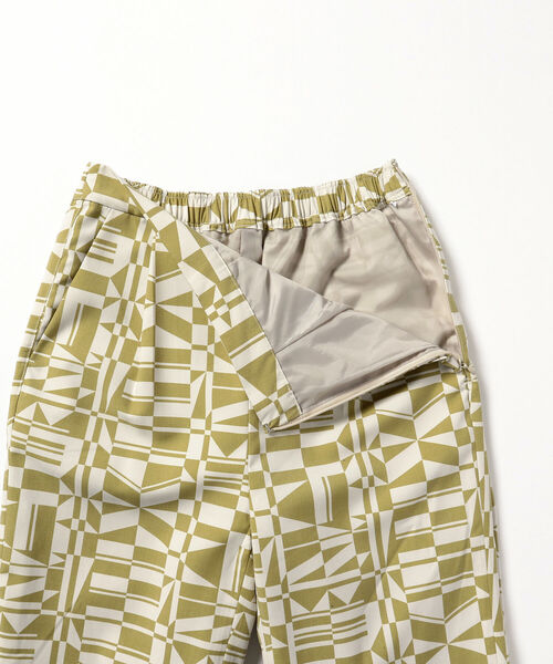 B:MING by BEAMS（ビーミングバイビームス）の「B:MING by BEAMS / ジオメトリック プリント パンツ（その他パンツ・レディース・ブラウン系/オリーブ系・SMALL/MEDIUM）」の17枚目の写真