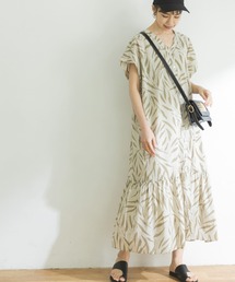 URBAN RESEARCH | Leafプリントティアードワンピース(ワンピース)