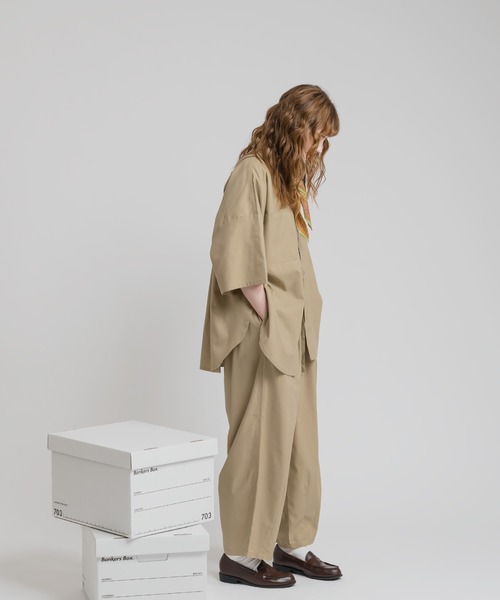 MUHET(ミュエータ)の「【セットアップ可能】コットンリネンシャツ(シャツ/ブラウス・レディース・ブラック/ベージュ/カーキ・SMALL/MEDIUM/X-LARGE)」の12枚目の写真