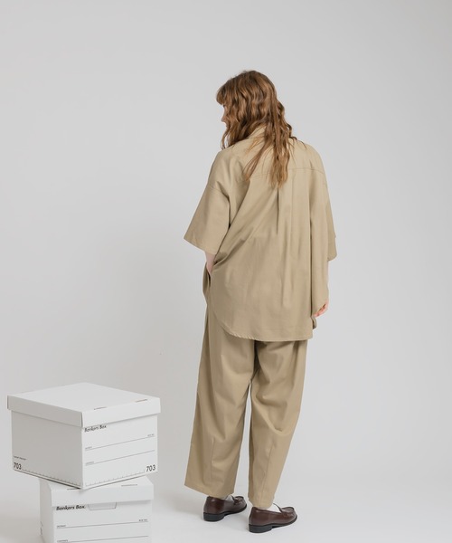 MUHET(ミュエータ)の「【セットアップ可能】コットンリネンシャツ(シャツ/ブラウス・レディース・ブラック/ベージュ/カーキ・SMALL/MEDIUM/X-LARGE)」の13枚目の写真