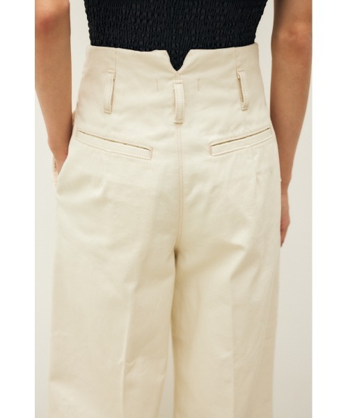 M_（エムアンダーバー）の「【M_】OGC HW TUCK パンツ（デニムパンツ・レディース・アイボリー/ブラック・2/1）」の10枚目の写真