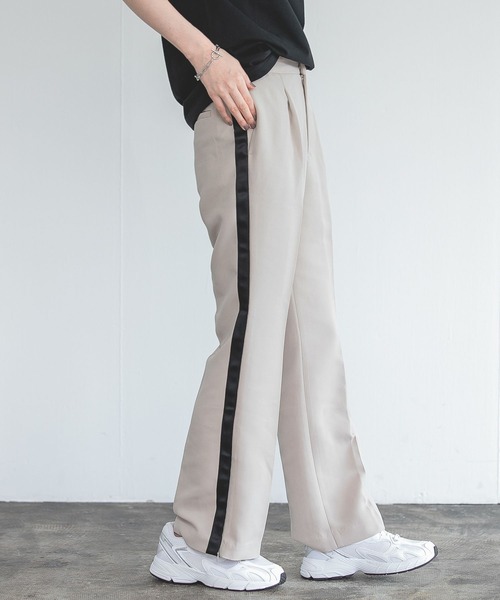 A part by(アパートバイ)の「ハイショクライン/ムジフレアパンツ 344697(その他パンツ・レディース・ブラック/ベージュ/ネイビー/グリーン・SMALL/FREE)」の8枚目の写真