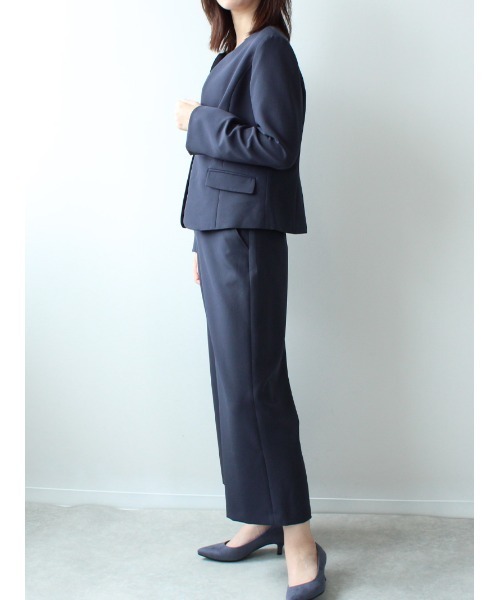 fleur by mint breeze(フルールバイミントブリーズ)の「【M~5L 大きいサイズ】ダブルクロス ノーカラー ジャケット(ノーカラージャケット・レディース・ネイビー/キャメル・LL/M/5L/4L/L/3L)」の6枚目の写真