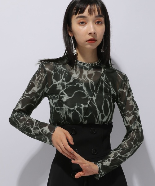 HARE(ハレ)の「2WAYガラシアーカットソー(HARE)(Tシャツ/カットソー・レディース・ブラック/ブルー・FREE)」の2枚目の写真