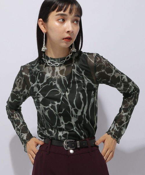 HARE(ハレ)の「2WAYガラシアーカットソー(HARE)(Tシャツ/カットソー・レディース・ブラック/ブルー・FREE)」の8枚目の写真