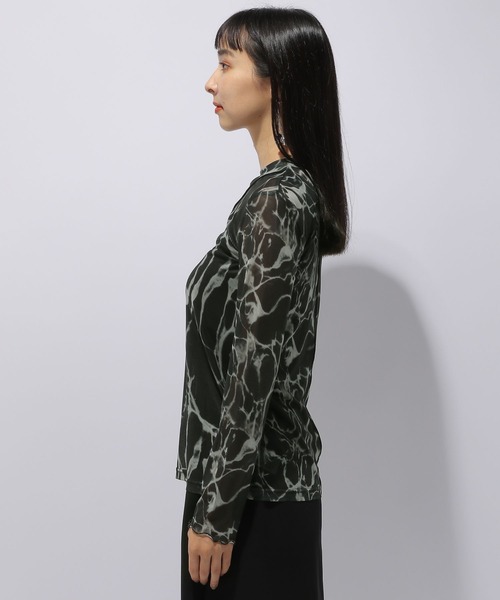 HARE(ハレ)の「2WAYガラシアーカットソー(HARE)(Tシャツ/カットソー・レディース・ブラック/ブルー・FREE)」の12枚目の写真