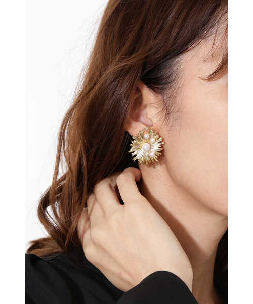 JILL STUART（ジルスチュアート）の「◆アンジェロイヤリング（イヤリング・レディース・ゴールド・ﾌﾘ-）」の6枚目の写真