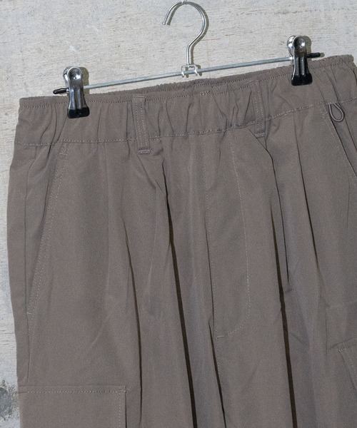 JOHN'S CLOSET（ジョンズクローゼット）の「【3】ポリ撥水 ストレッチ バルーンカーゴパンツ（カーゴパンツ・メンズ・カーキ/ベージュ系その他/ブラック・LARGE/X-LARGE/MEDIUM）」の13枚目の写真