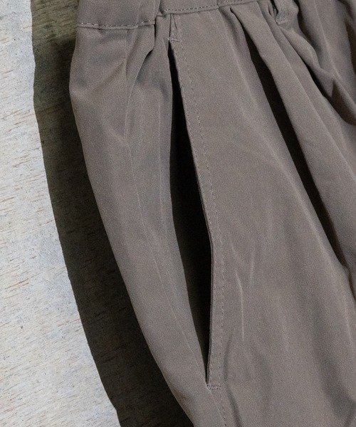 JOHN'S CLOSET（ジョンズクローゼット）の「【3】ポリ撥水 ストレッチ バルーンカーゴパンツ（カーゴパンツ・メンズ・カーキ/ベージュ系その他/ブラック・LARGE/X-LARGE/MEDIUM）」の12枚目の写真