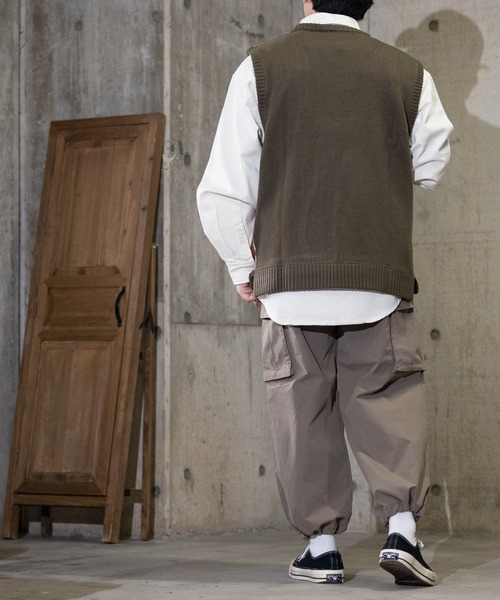 JOHN'S CLOSET（ジョンズクローゼット）の「【3】ポリ撥水 ストレッチ バルーンカーゴパンツ（カーゴパンツ・メンズ・カーキ/ベージュ系その他/ブラック・LARGE/X-LARGE/MEDIUM）」の17枚目の写真