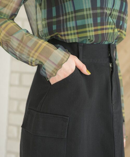 ems excite（エムズエキサイト）の「カーゴポケミニSK（スカート・レディース・ダークブラウン/グリーン/ブラック・FREE）」の12枚目の写真