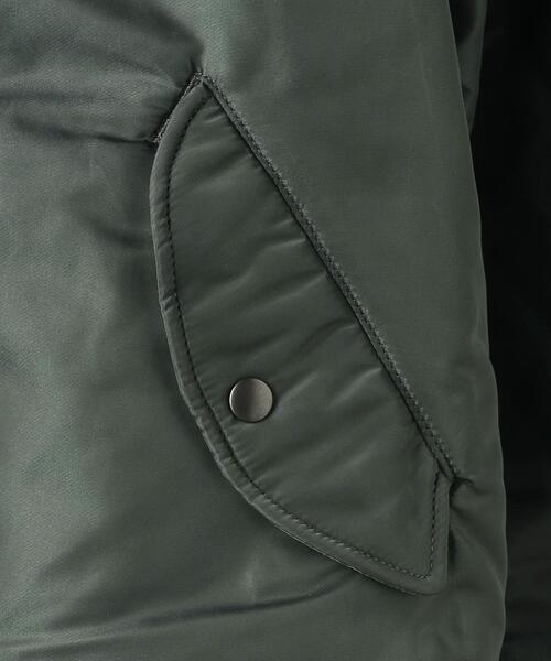 AVIREX（アヴィレックス）の「【別注】 ＜AVIREX＞ MA-1/アウター（ブルゾン・メンズ・ブラック/オリーブ・M/L/XL/S）」の5枚目の写真