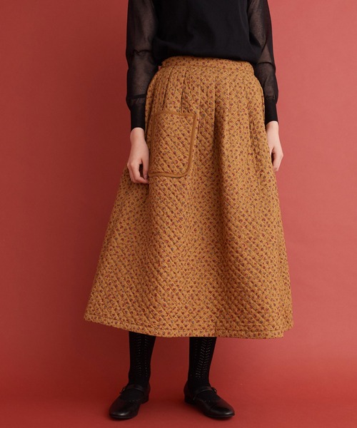 Malle(マル)の「Malle 小花キルティング スカート(スカート・レディース・マスタード/スミクロ・FREE)」の11枚目の写真