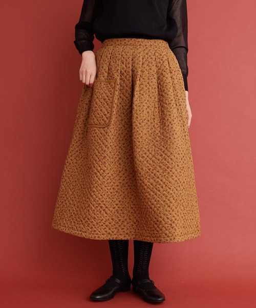 Malle(マル)の「Malle 小花キルティング スカート(スカート・レディース・マスタード/スミクロ・FREE)」の9枚目の写真