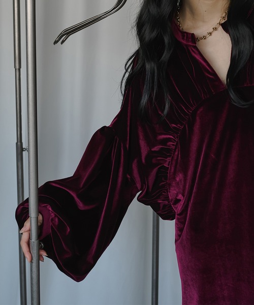 Ezick（エジック）の「Dolman gather ベロアワンピース（ワンピース