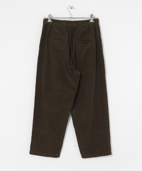 ITEMS URBANRESEARCH（アイテムズ アーバンリサーチ）の「サンドブラストコーデュロイ パンツ（その他パンツ・メンズ・チャコールグレー/ブラウン・MEDIUM/LARGE）」の17枚目の写真