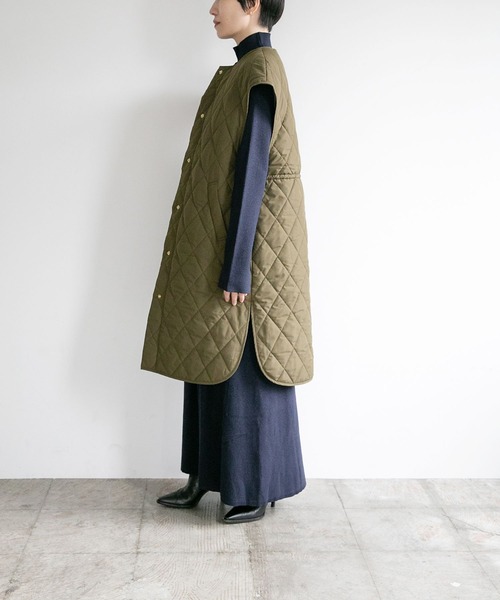 LEPSIM（レプシィム）の「【FOR I SERIES】キルティングベスト　174690（ダウンベスト・レディース・ブラック/カーキ・SMALL）」の18枚目の写真