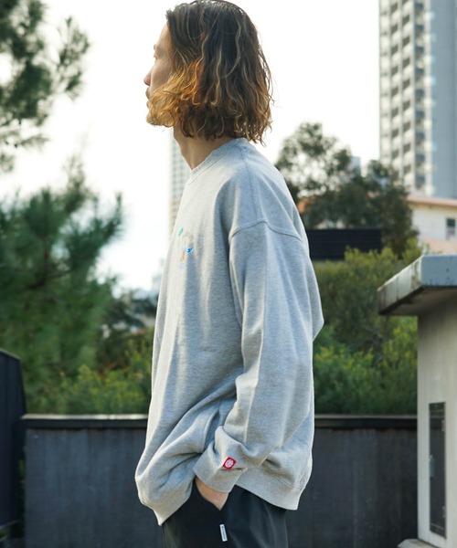 ELEMENT（エレメント）の「【直営店限定】ELEMENT メンズ KAMOCHILL GO CREW トレーナー 【2022年秋冬モデル】/エレメントバックプリントスウェットトレーナー（スウェット・メンズ・ベージュ/グレー/ブラック・MEDIUM/LARGE/X-LARGE）」の14枚目の写真