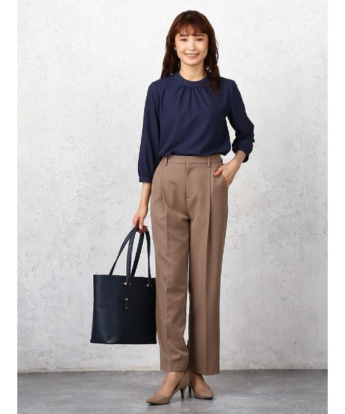 Perfect Suit FActory（パーフェクトスーツファクトリー）の「SPALDING(SET-A) ワイドテーパードパンツ（スーツパンツ・レディース・ネイビー/ベージュ・M/L/S）」の17枚目の写真