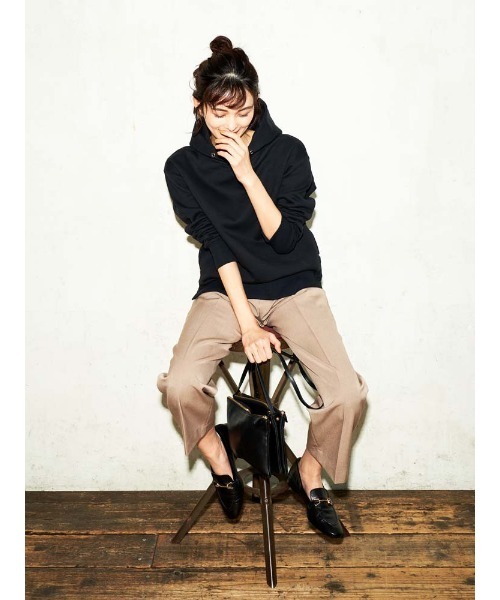 Perfect Suit FActory（パーフェクトスーツファクトリー）の「SPALDING(SET-A) ワイドテーパードパンツ（スーツパンツ・レディース・ネイビー/ベージュ・M/L/S）」の18枚目の写真