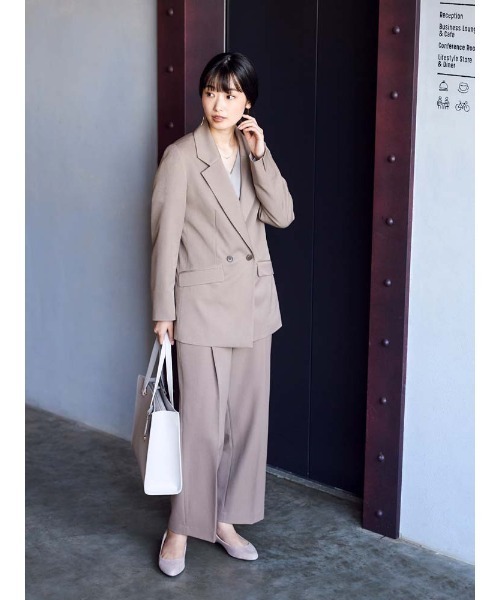 Perfect Suit FActory（パーフェクトスーツファクトリー）の「SPALDING(SET-A) ワイドテーパードパンツ（スーツパンツ・レディース・ネイビー/ベージュ・M/L/S）」の21枚目の写真