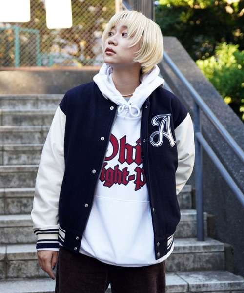 AVIREX 革製スタジャン　カラー:ホワイト 羊革】AVIREX レザージャケット ベージュXL スタジャン VARSITY - メルカリ