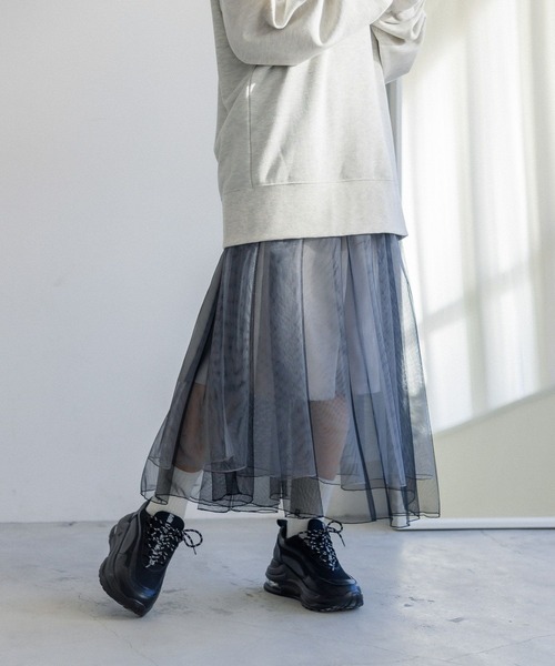 repipi armario(レピピ アルマリオ)の「チュールロングスカート(スカート・キッズ・ブラック/グレー・SMALL/MEDIUM/LARGE)」の1枚目の写真