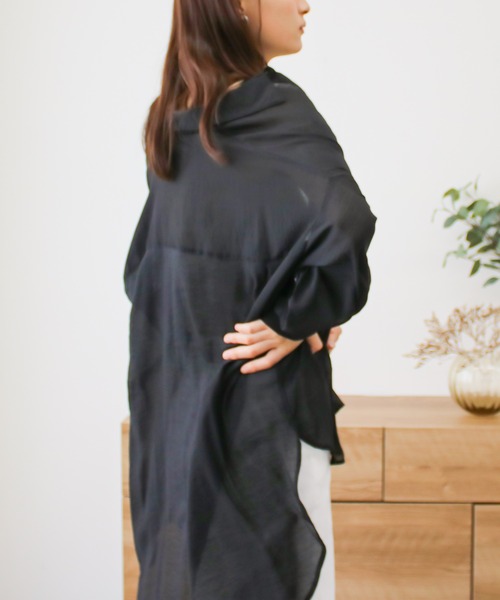 Social GIRL(ソーシャルガール)の「2WAYオープンスリーブシアーシャツ オーバーサイズシャツ 長袖(シャツ/ブラウス・レディース・オフホワイト/ブラック/グレイッシュベージュ・M)」の22枚目の写真