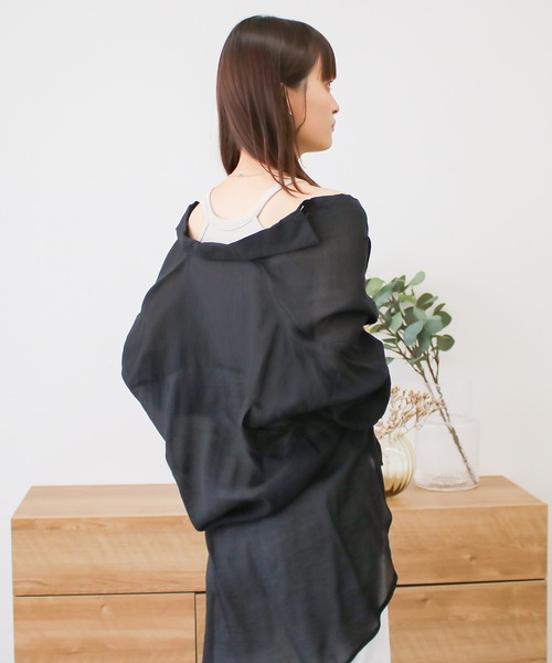 Social GIRL(ソーシャルガール)の「2WAYオープンスリーブシアーシャツ オーバーサイズシャツ 長袖(シャツ/ブラウス・レディース・オフホワイト/ブラック/グレイッシュベージュ・M)」の18枚目の写真