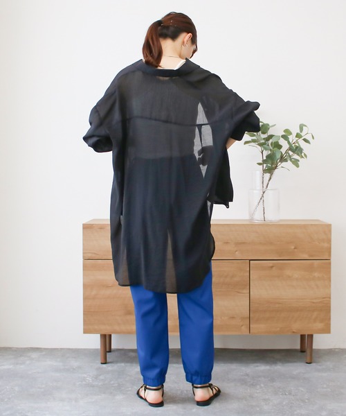 Social GIRL(ソーシャルガール)の「2WAYオープンスリーブシアーシャツ オーバーサイズシャツ 長袖(シャツ/ブラウス・レディース・オフホワイト/ブラック/グレイッシュベージュ・M)」の12枚目の写真