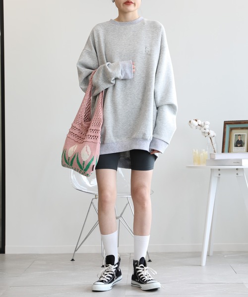 aimoha(アイモハ)の「透かし編み チューリップニットトートバッグ(トートバッグ・レディース・ベージュ/パープル/ホワイト/チョコ/グリーン/ピンク/イエロー/オレンジ/グレー/ブルー・FREE)」の9枚目の写真
