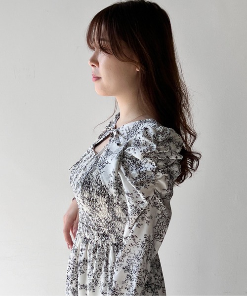 NOMAE（ノーマエ）の「デコルテ2wayシャーリングワンピース（ワンピース・レディース・ライトグレー/ライトブルー/ブラック/ライトピンク・FREE）」の16枚目の写真